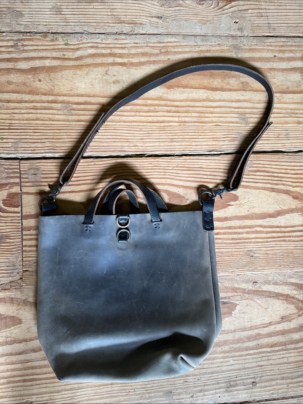 Women’s Leather Tote Bag - Gray